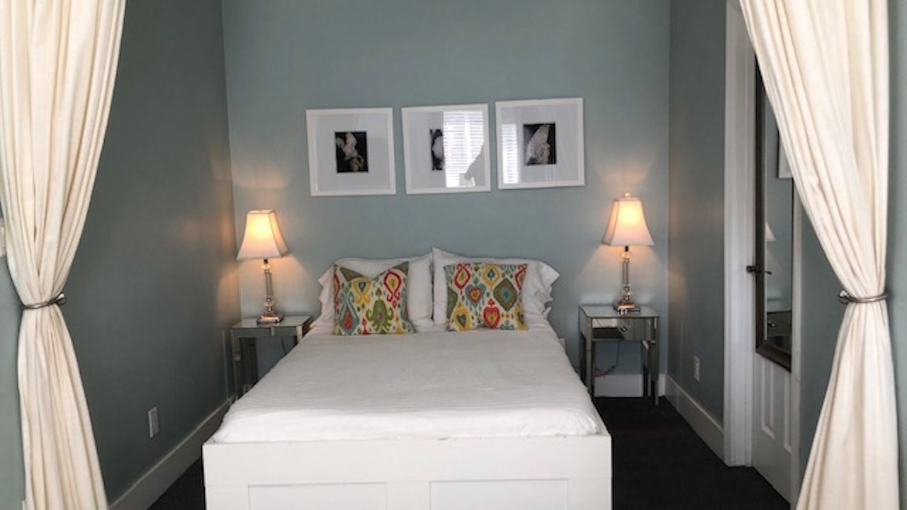 Photo of Bedroom in Mid Beach