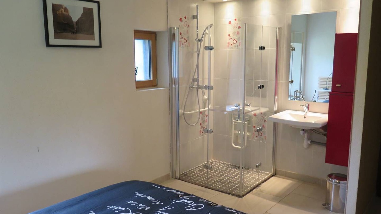 Photo of Bedroom in Blanquefort-sur-Briolance