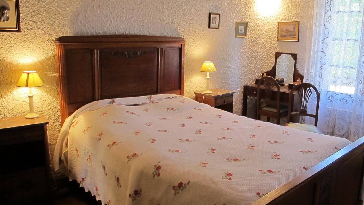 Photo of Bedroom in Reaup-Lisse