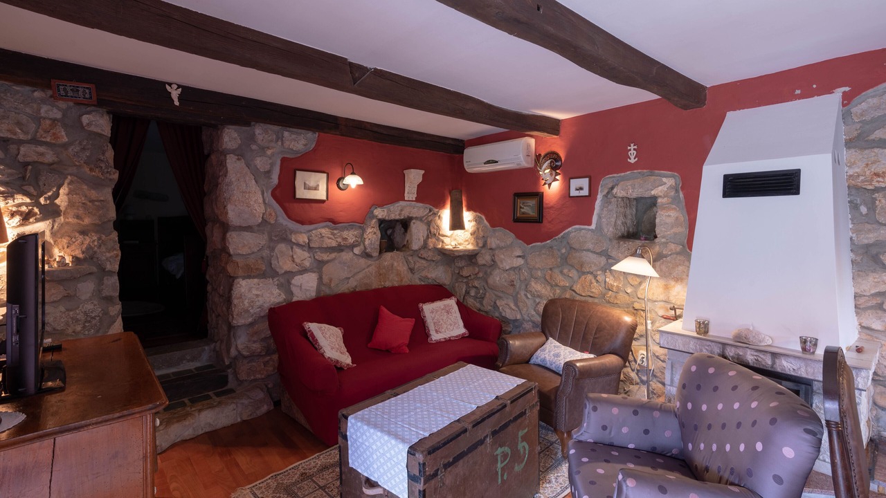 Photo of Livingroom in Gabonjin