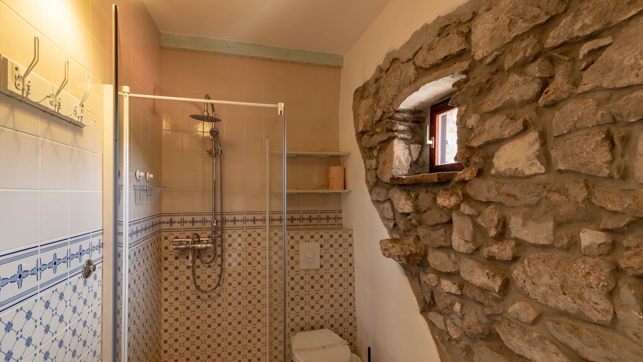 Photo of Bathroom in Gabonjin