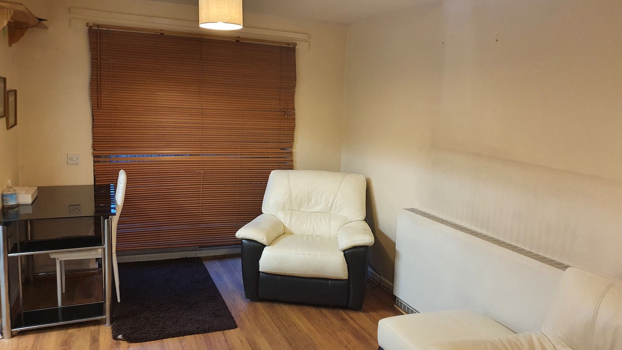 Photo of Livingroom in Wood Green