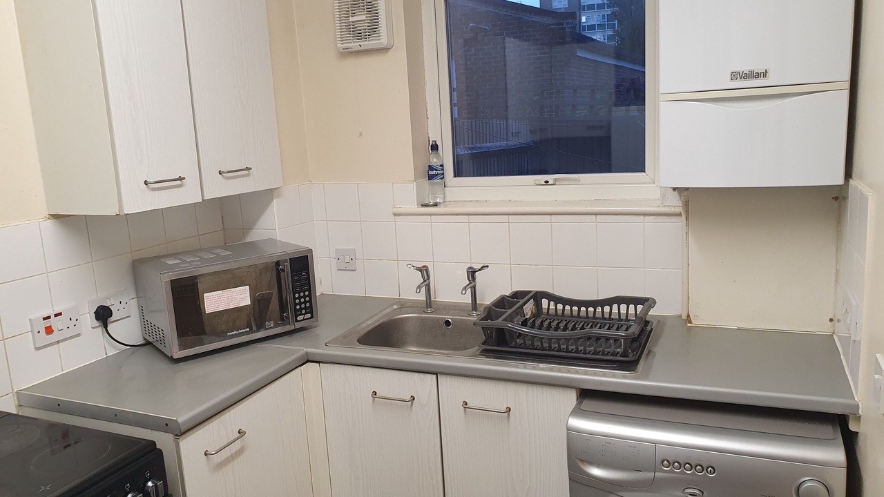 Photo of Kitchen in Wood Green