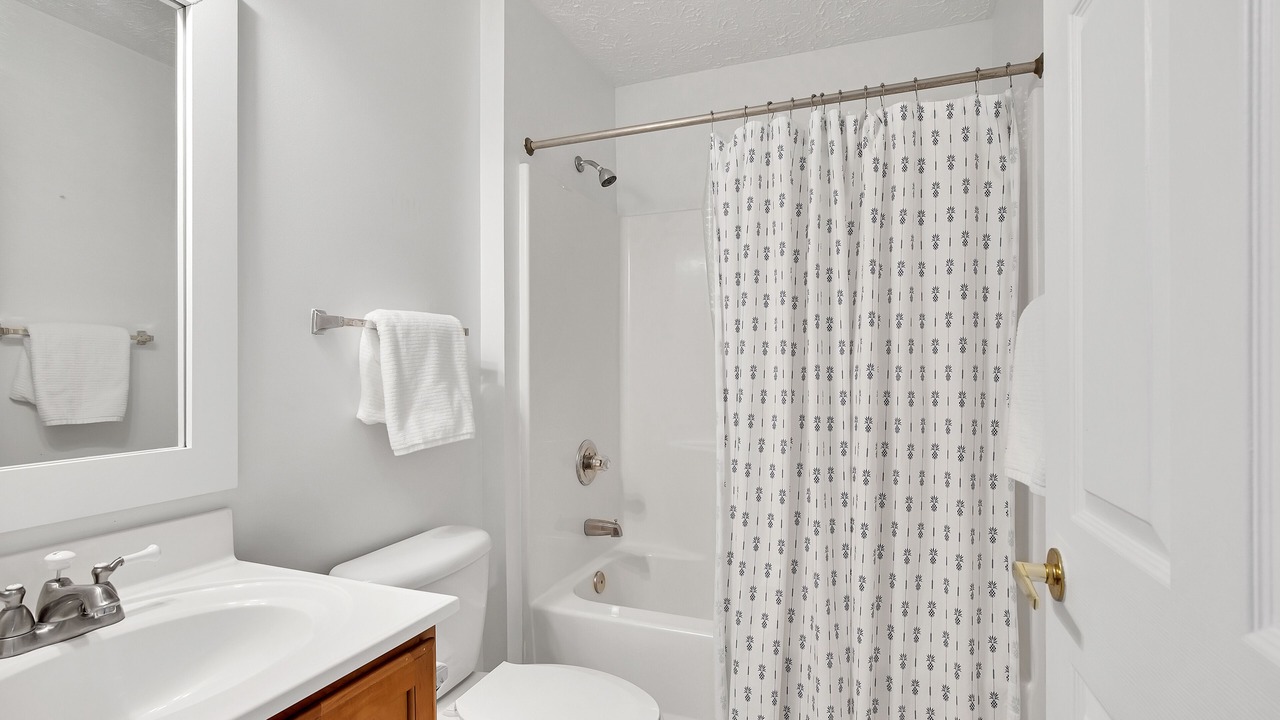 Photo of Bathroom in Cross Key Waterways