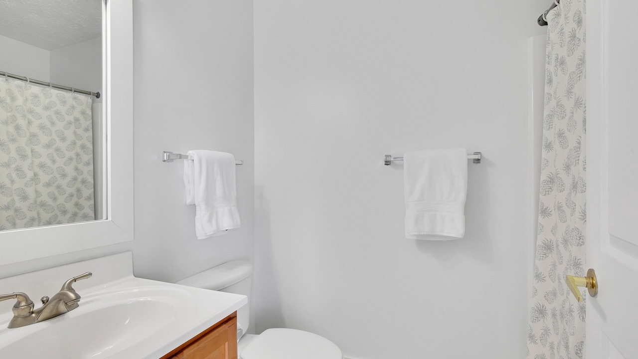 Photo of Bathroom in Cross Key Waterways
