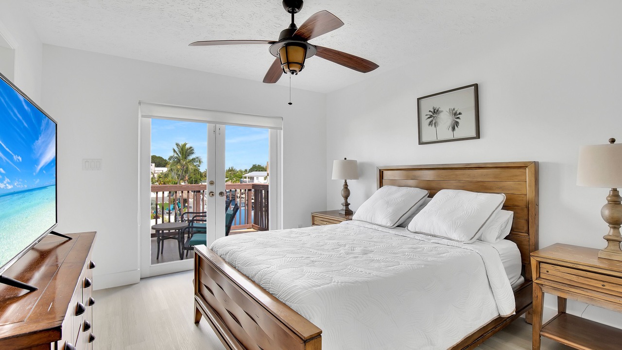 Photo of Bedroom in Cross Key Waterways