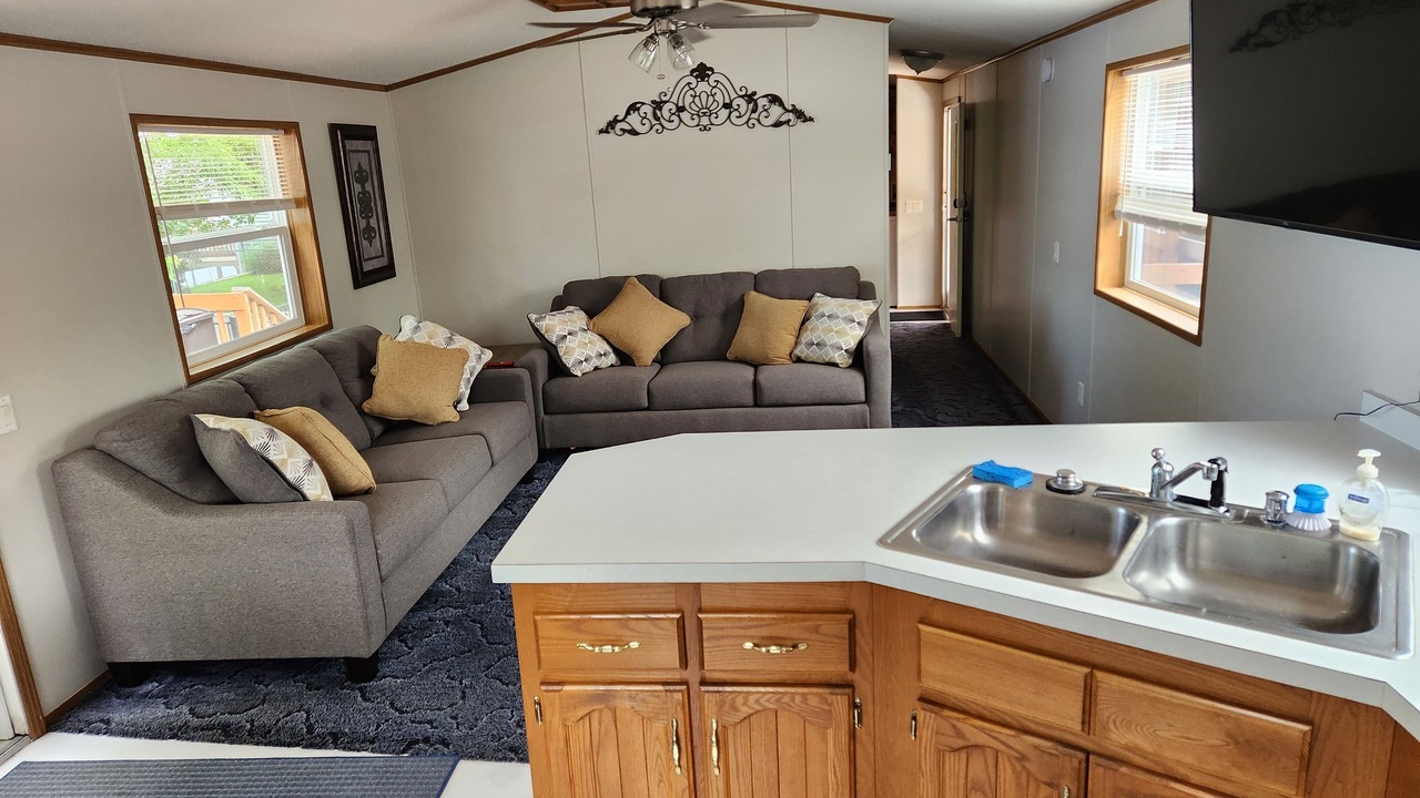Photo of Livingroom in Prairie Du Chien