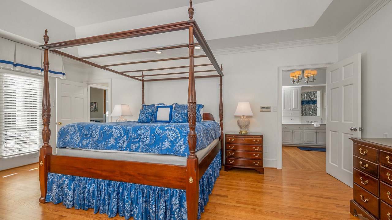 Photo of Others in Lynn