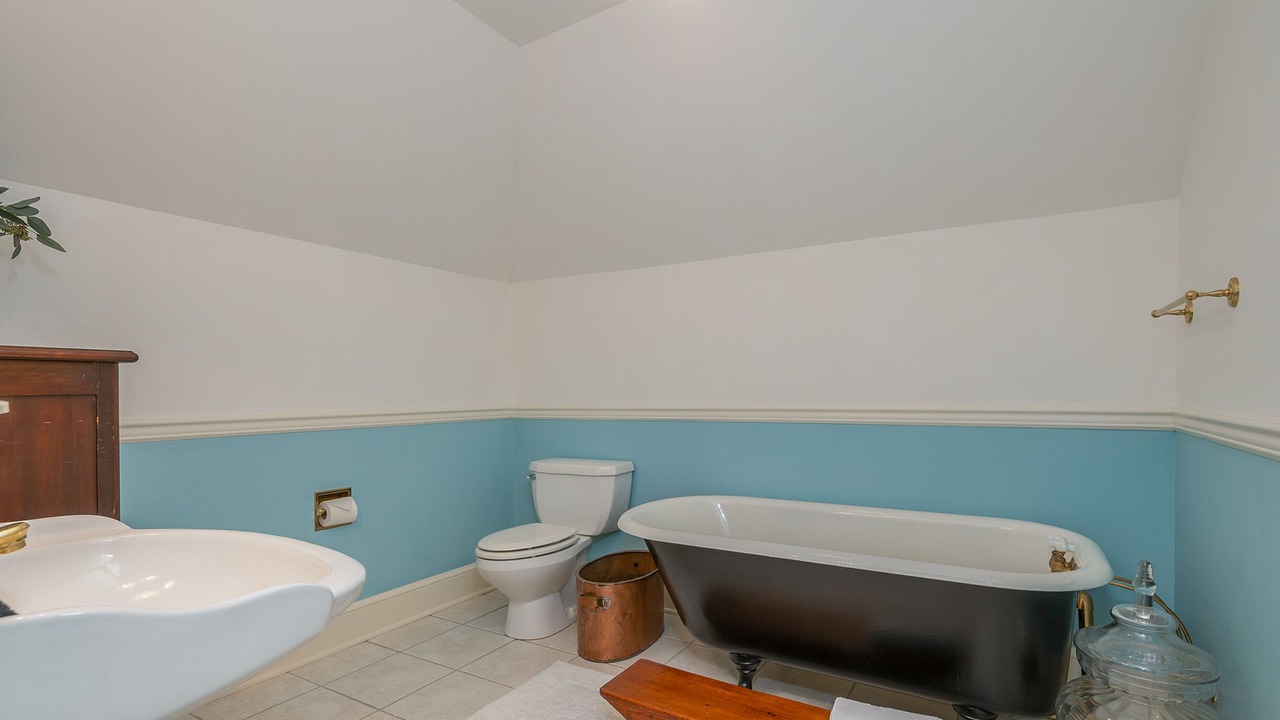 Photo of Others in Lynn