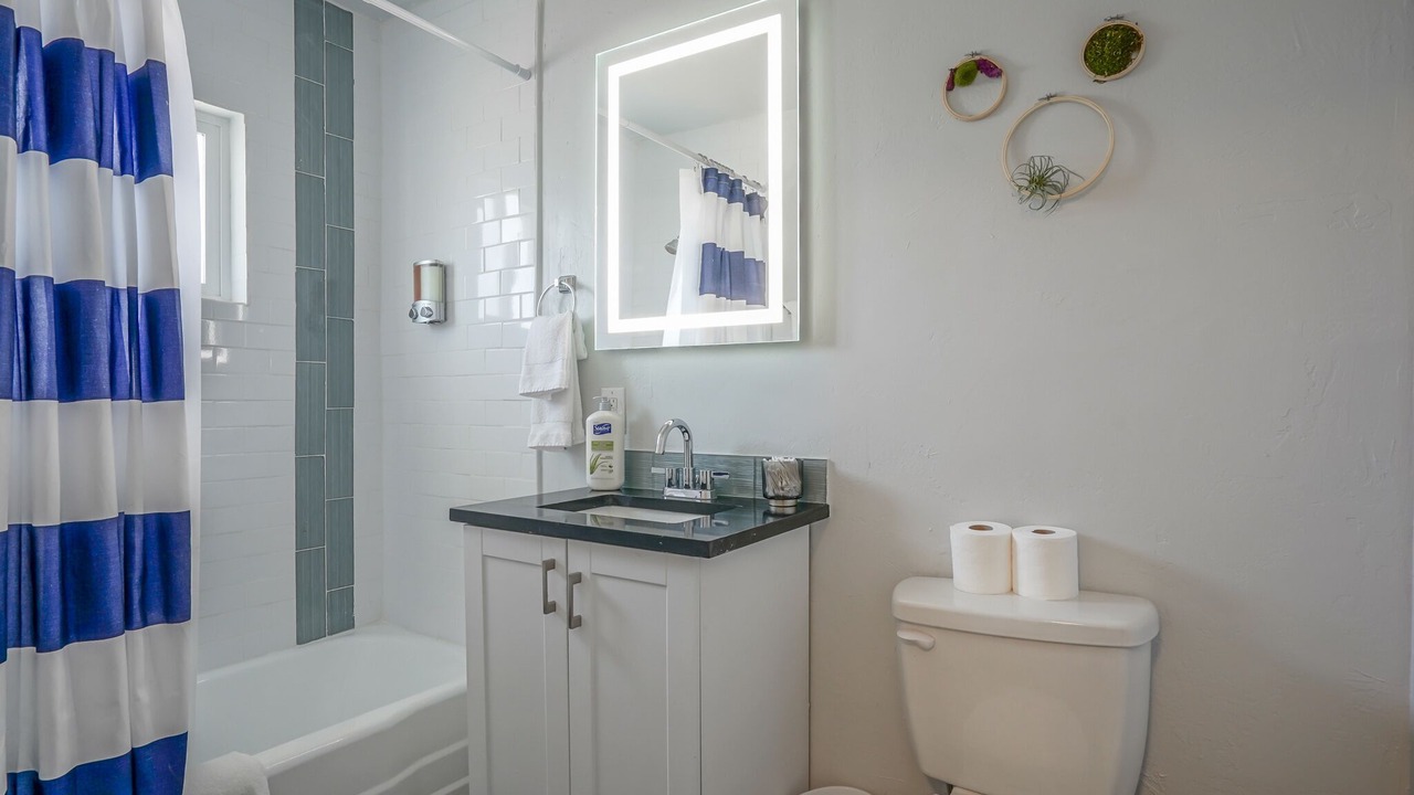 Photo of Bathroom in University Heights
