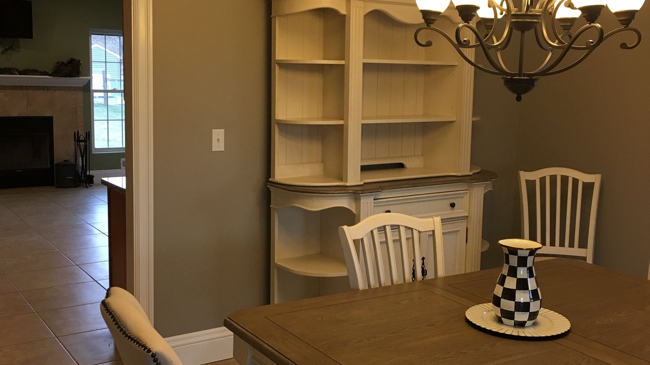 Photo of Livingroom in Town of Augusta