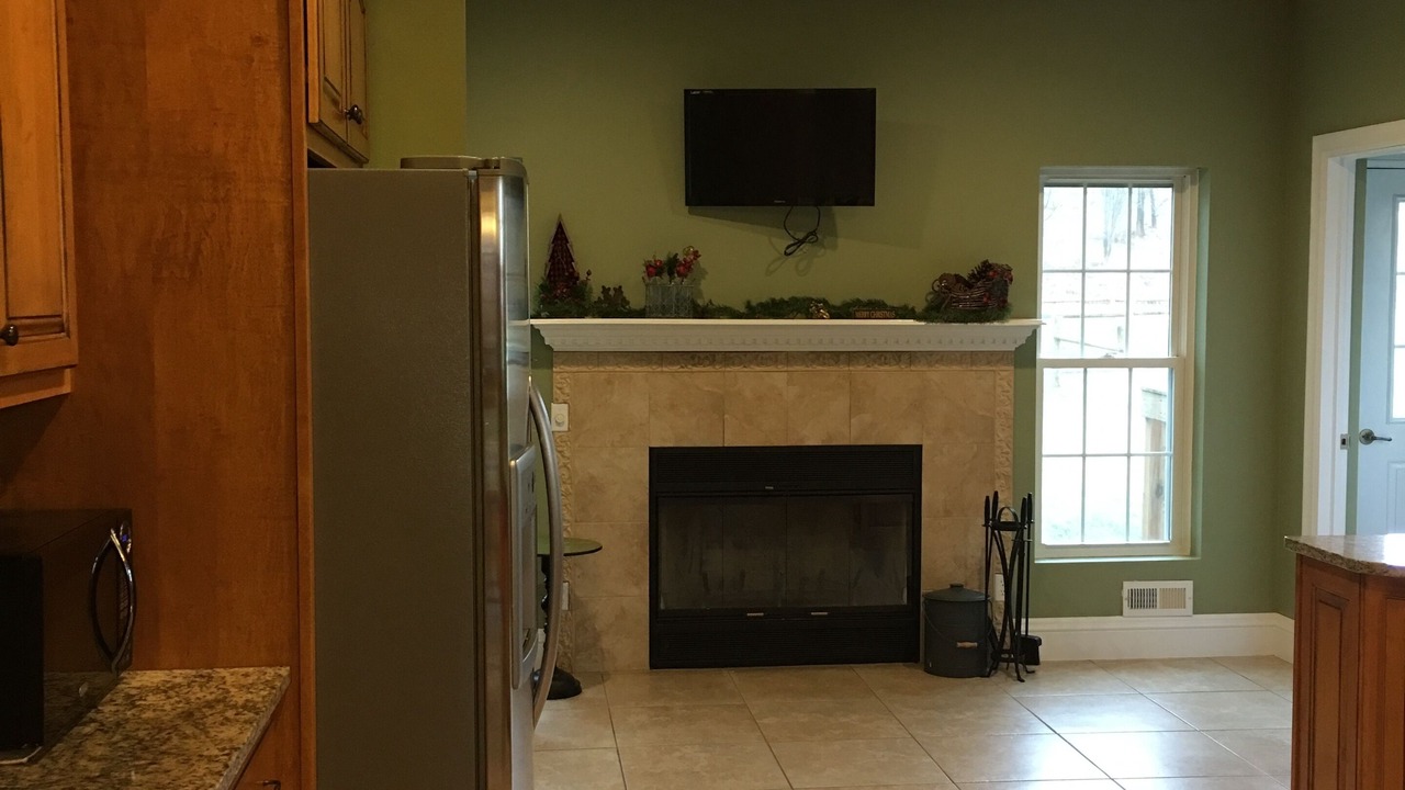 Photo of Livingroom in Town of Augusta