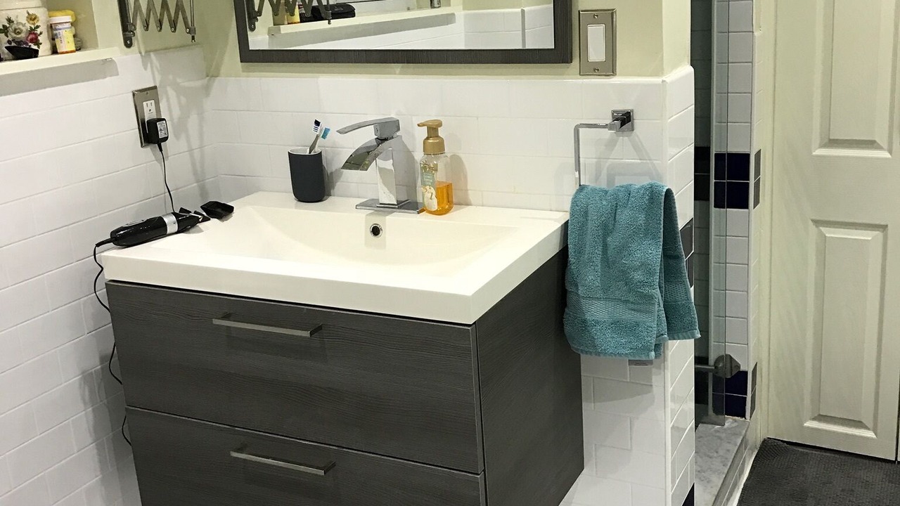 Photo of Bathroom in Greenwood - Coxwell