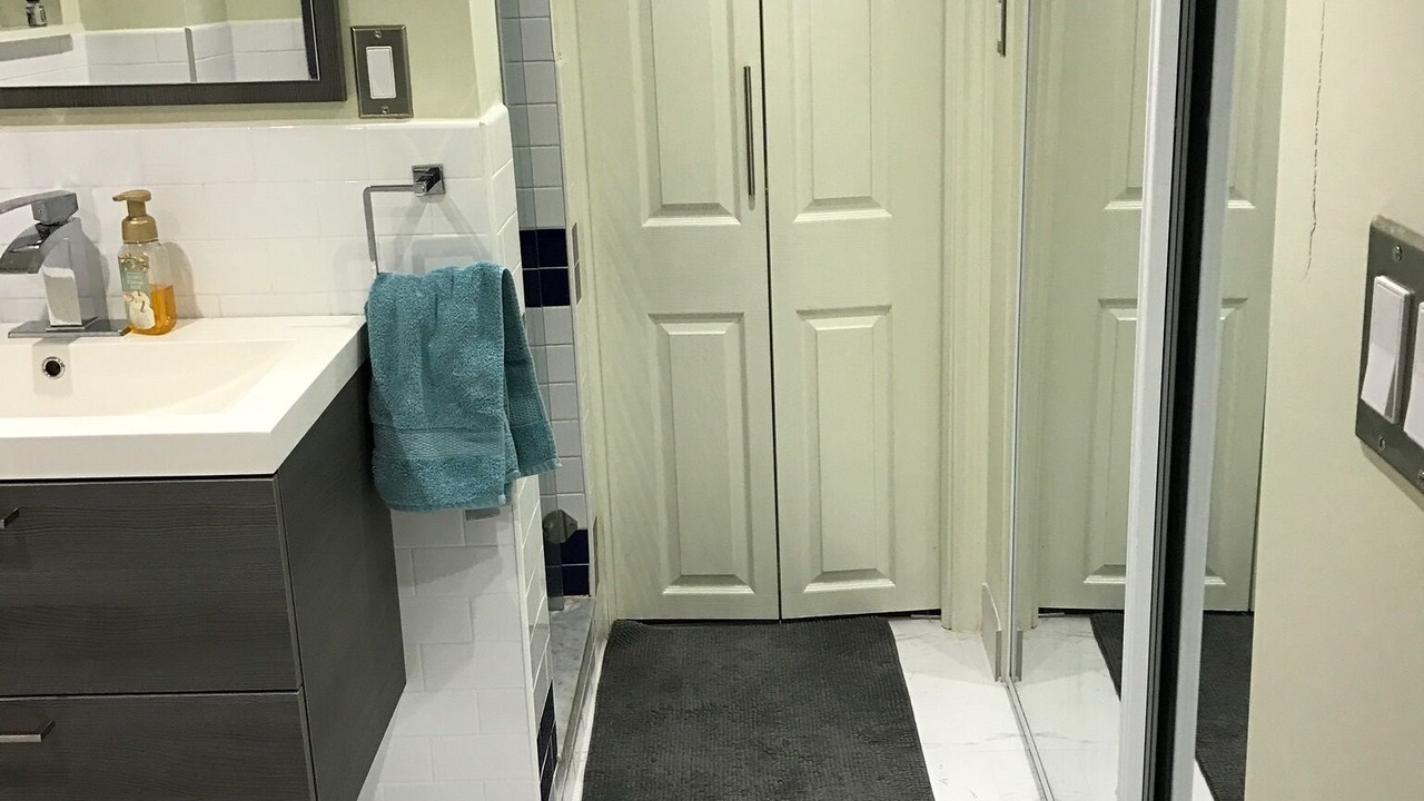 Photo of Bathroom in Greenwood - Coxwell