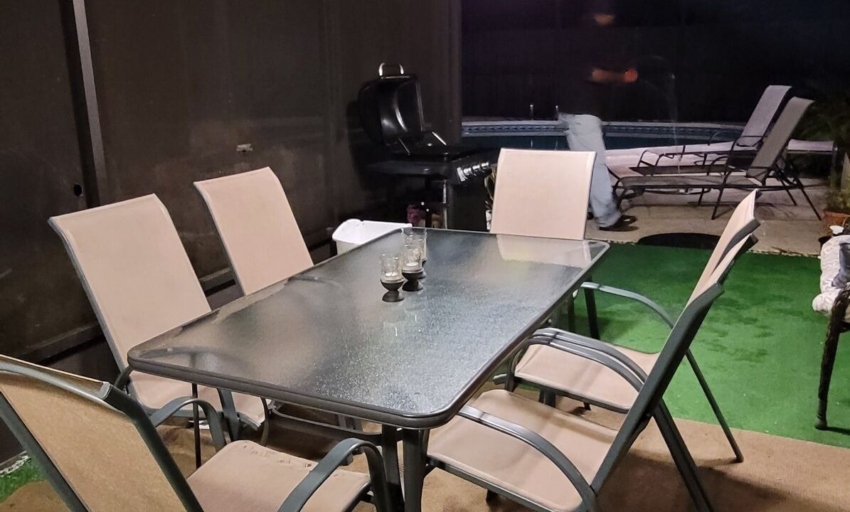 Photo of Patio Balcony in Bay Crest Park