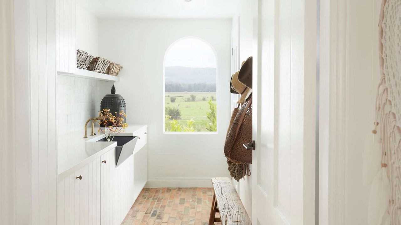 Photo of Others in Jaspers Brush