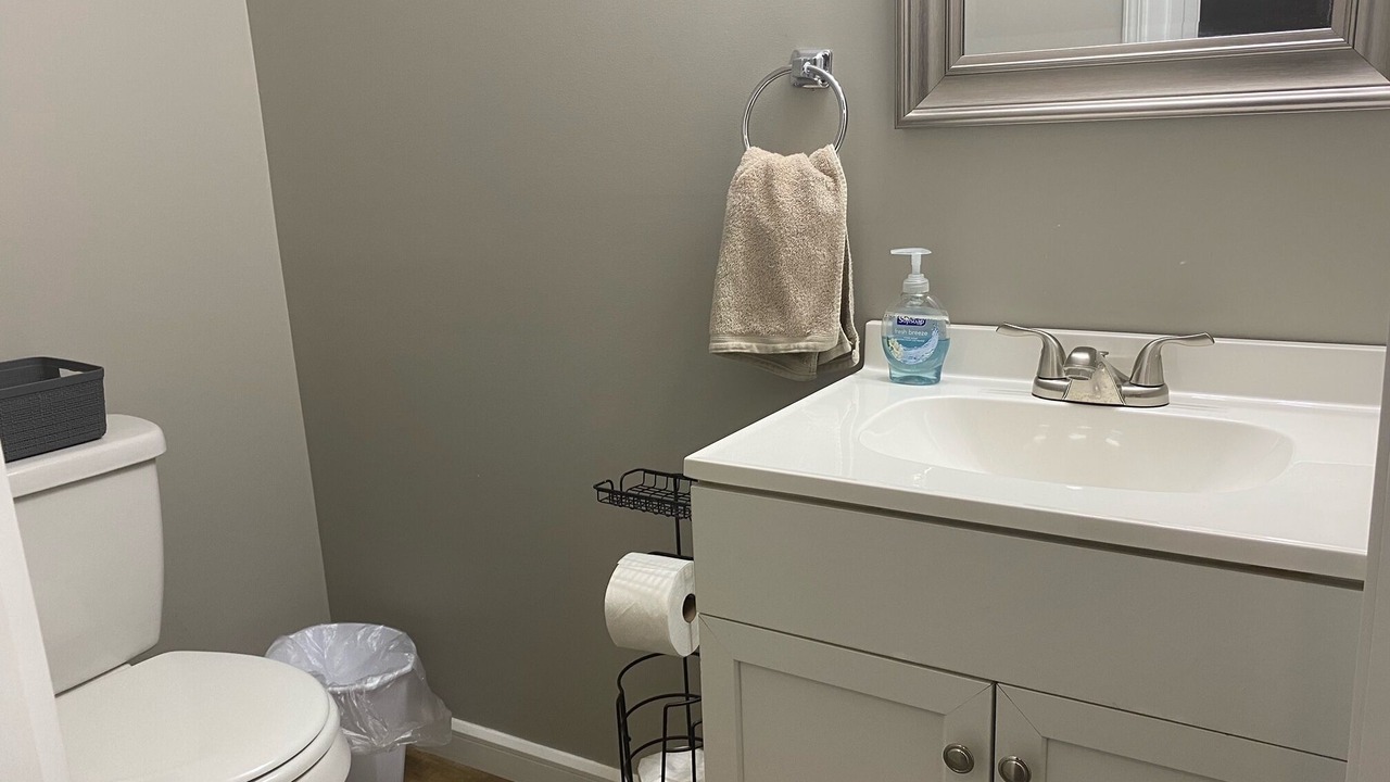 Photo of Bathroom in Pittsburg
