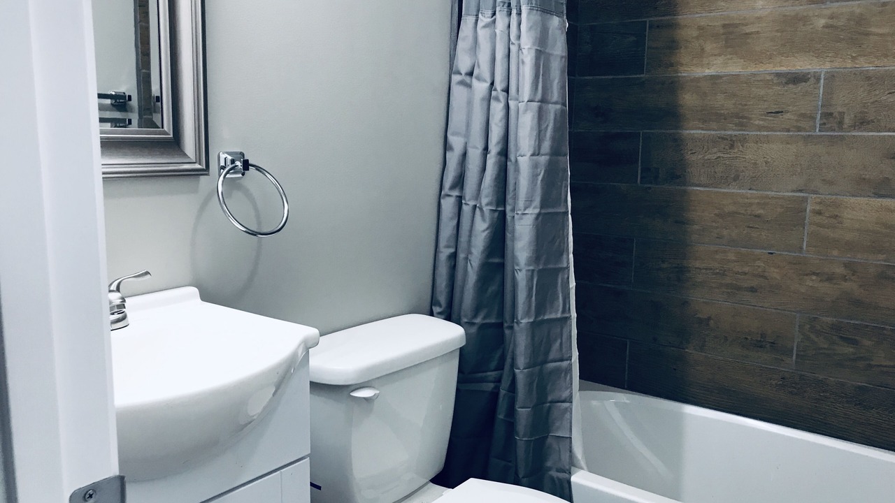 Photo of Bathroom in Pittsburg