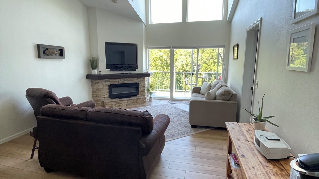 Photo of Livingroom in Camdenton