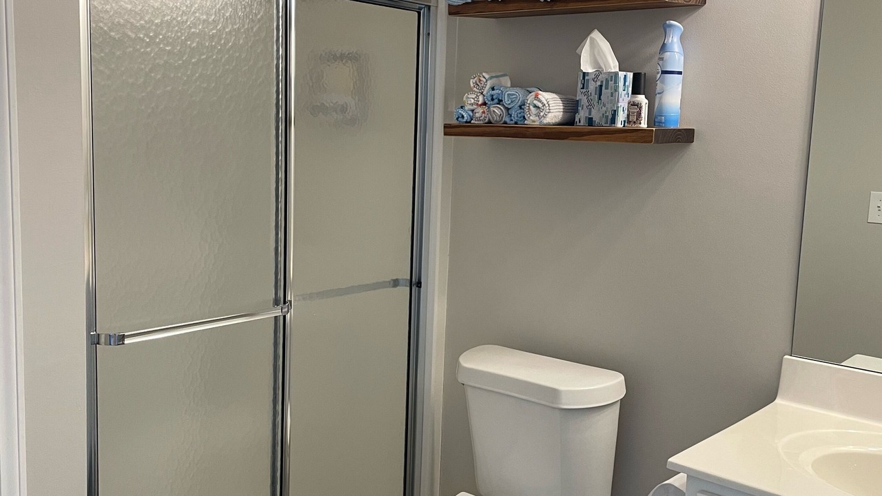 Photo of Bathroom in Camdenton