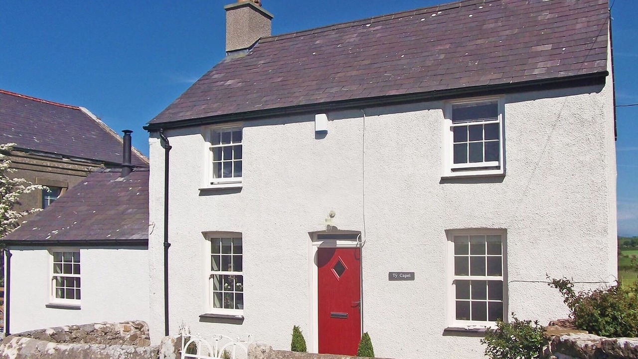 Photo of Outdoor in Bodffordd