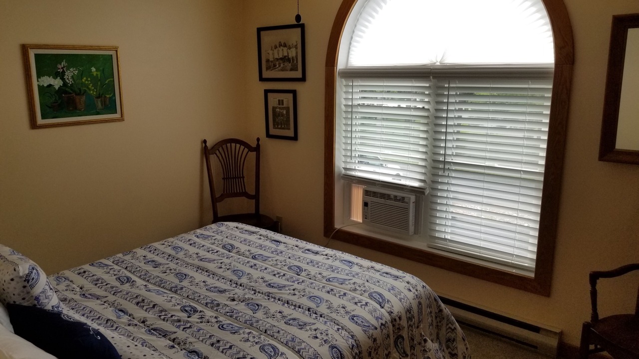 Photo of Bedroom in Wellesley Island