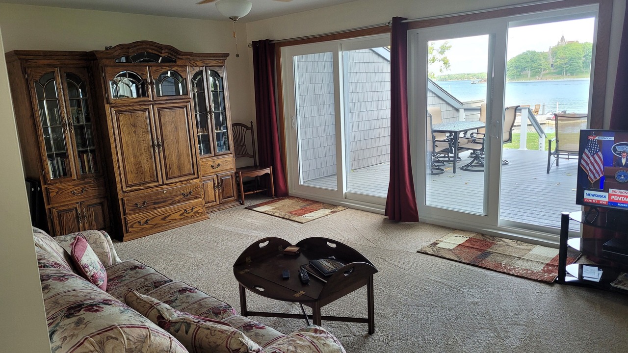 Photo of Livingroom in Wellesley Island