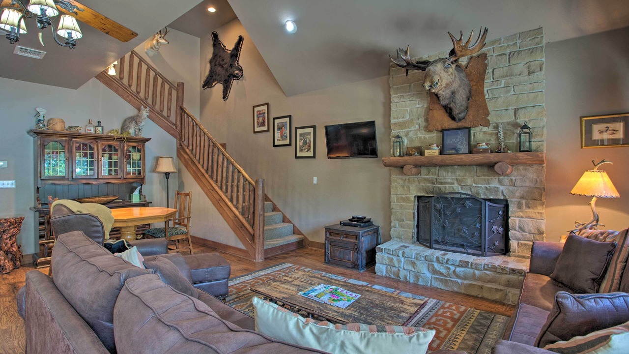 Photo of Livingroom in Chico