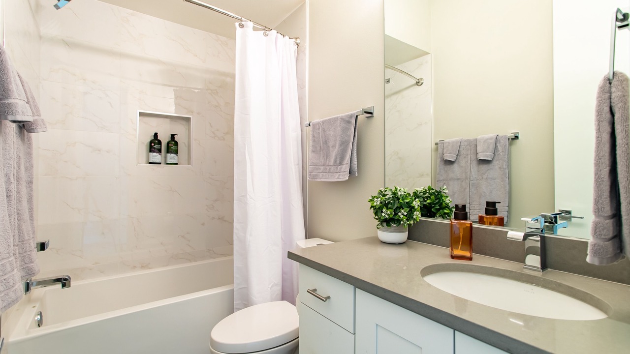Photo of Bathroom in Oak Lawn