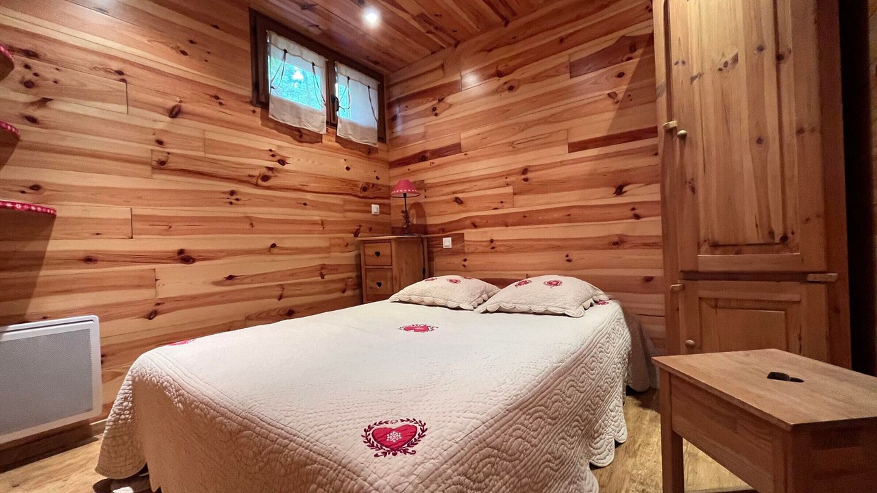 Photo of Bedroom in Pra Loup