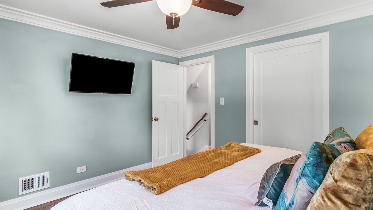 Photo of Bedroom in Downers Grove