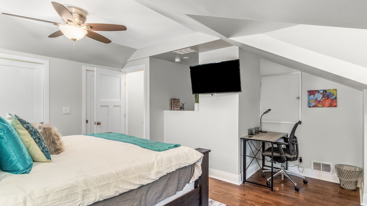 Photo of Bedroom in Downers Grove