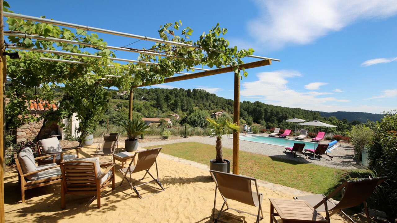 Photo of Patio Balcony in Les Salelles