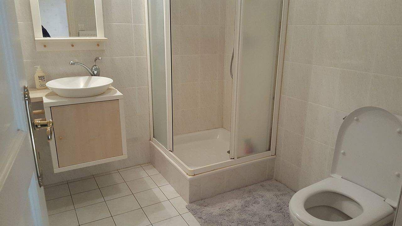 Photo of Bathroom in Montpeyroux