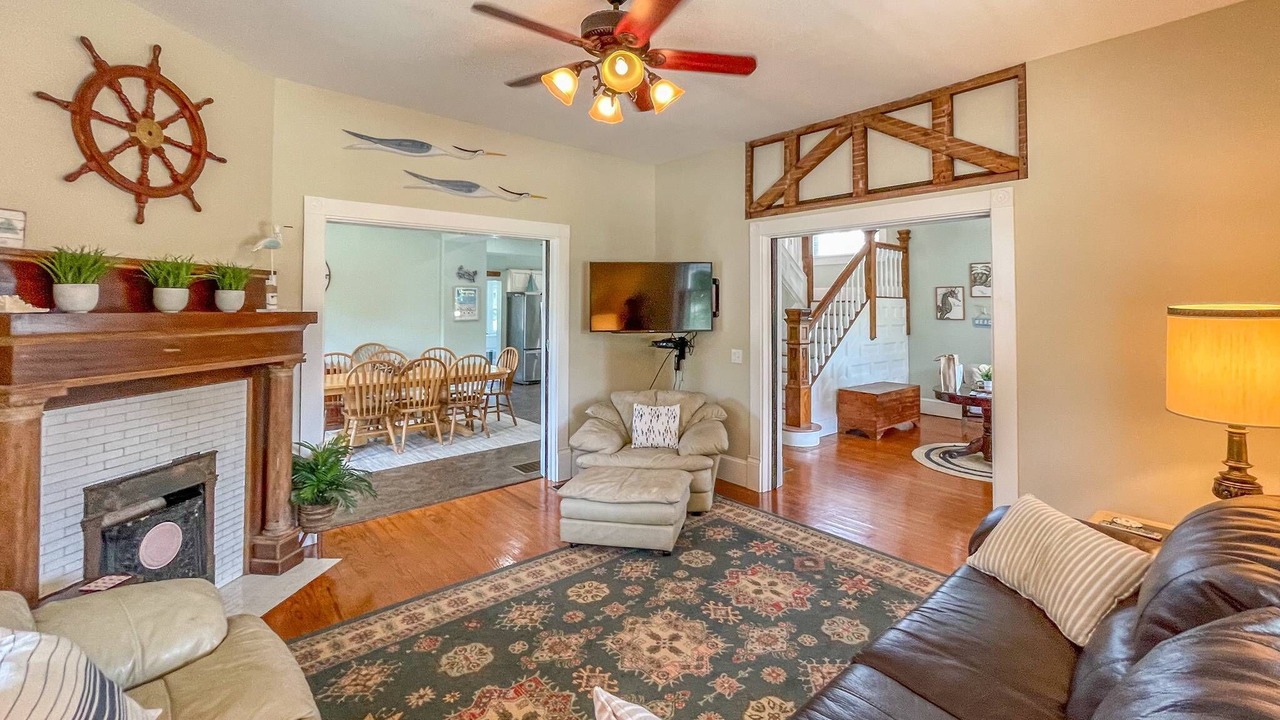 Photo of Livingroom in Cape Charles