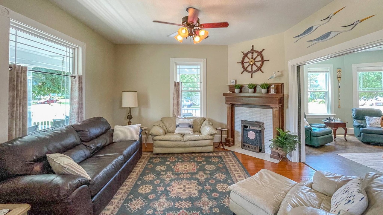 Photo of Livingroom in Cape Charles