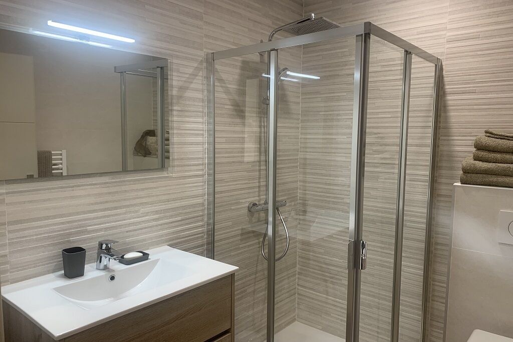 Photo of Bathroom in Arles-sur-Tech