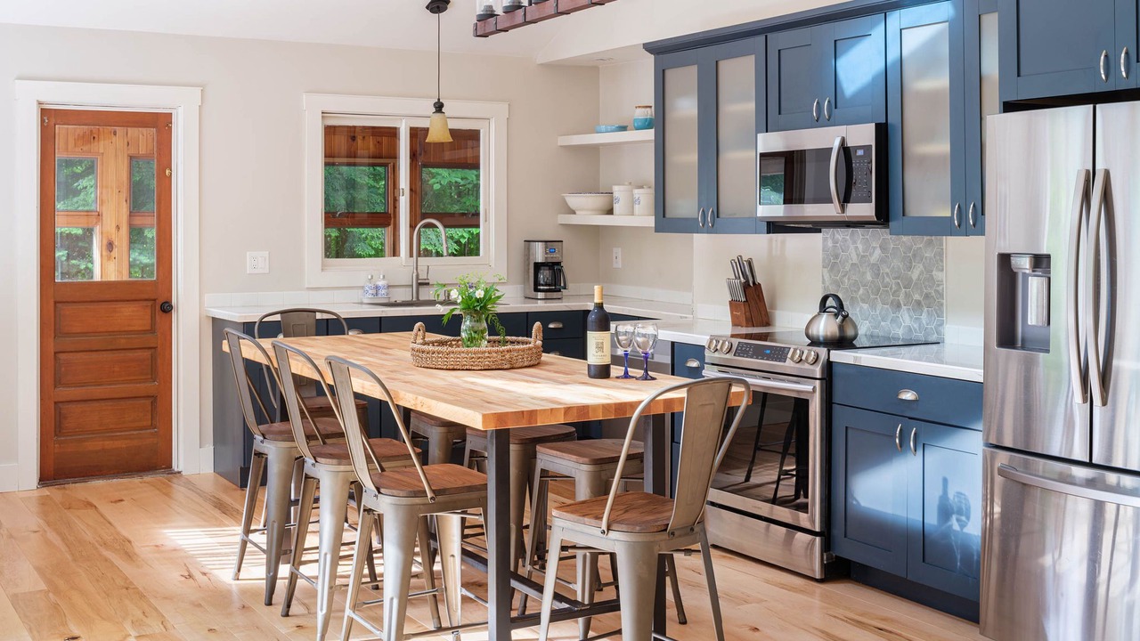 Photo of Others in Forest Dale