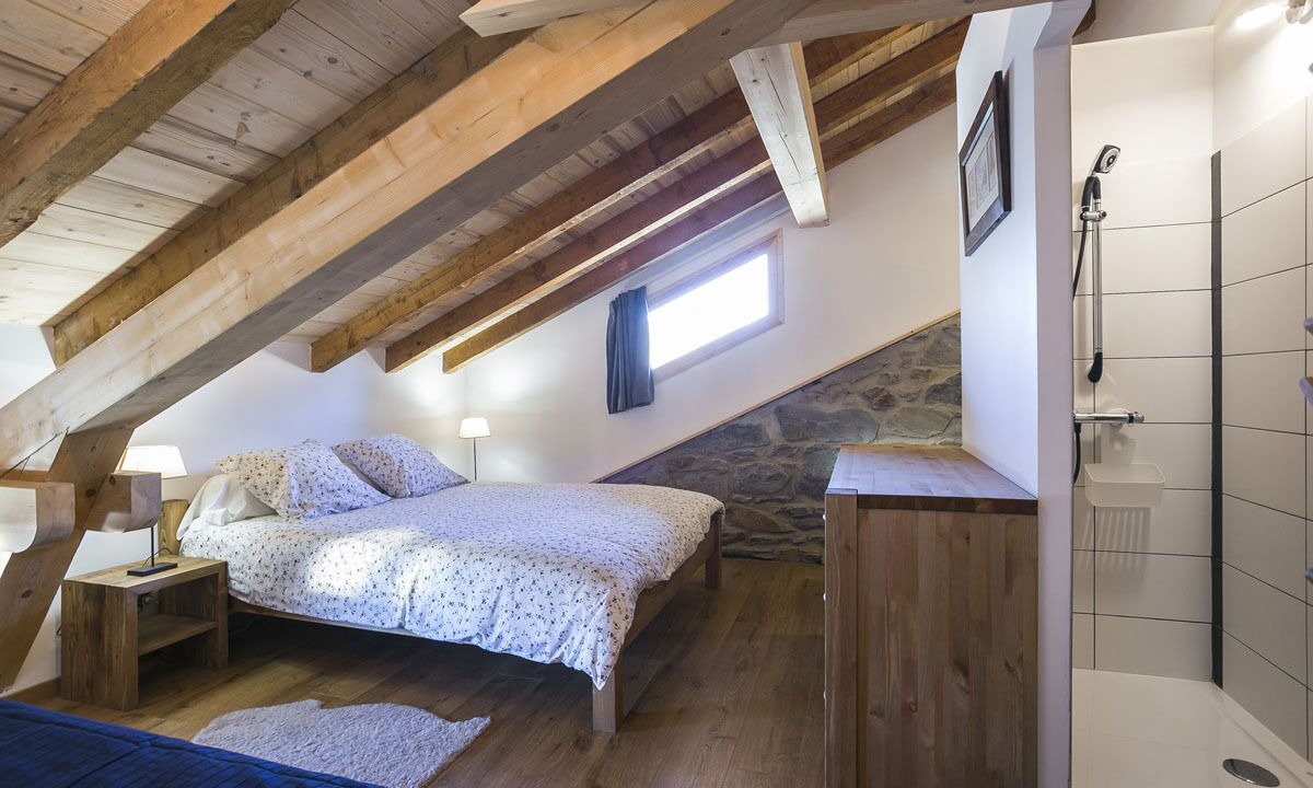 Photo of Bedroom in Arc-1600