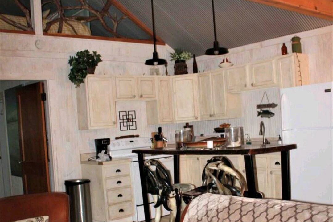 Photo of Livingroom in Pocahontas