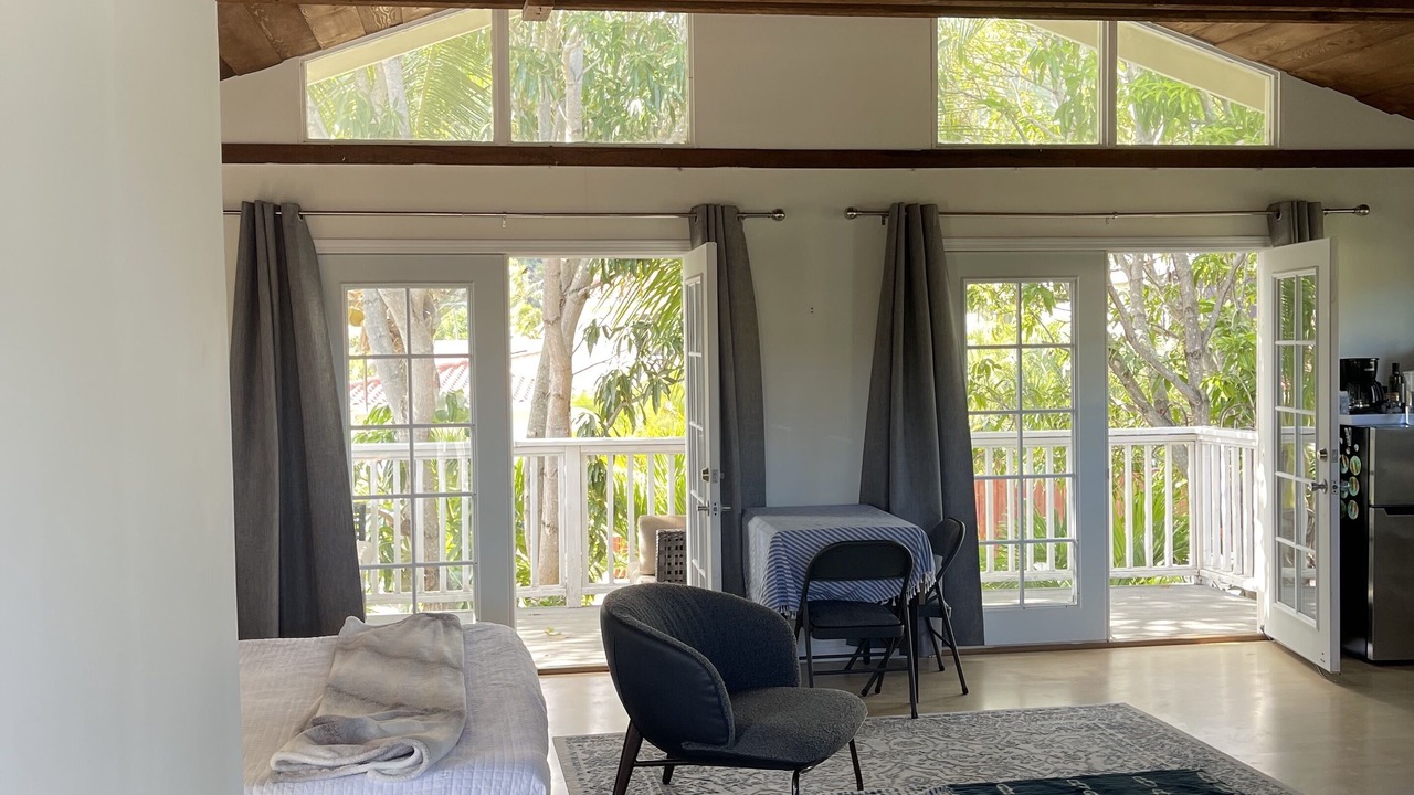 Photo of Bedroom in Eastern Honolulu