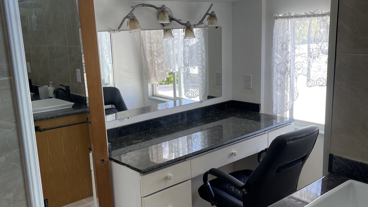 Photo of Others in Eastern Honolulu