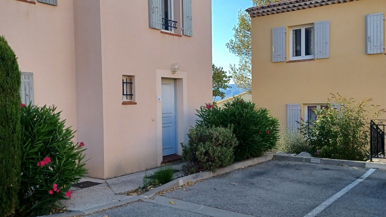 Photo of Outdoor in Pont Royal