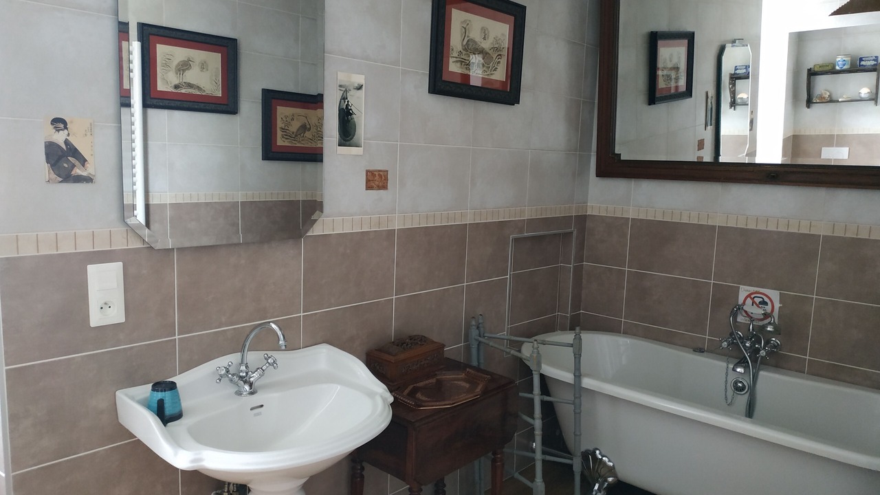 Photo of Bathroom in Valognes