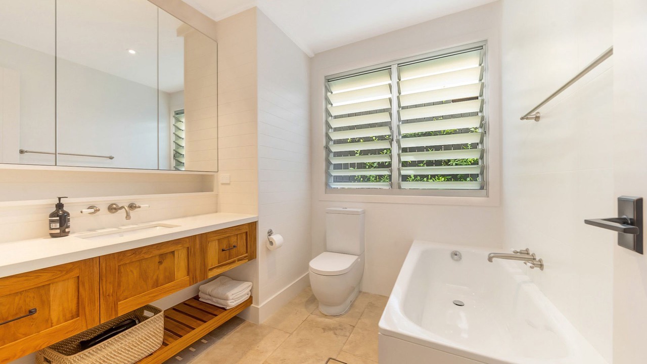 Photo of Bathroom in Hyams Beach