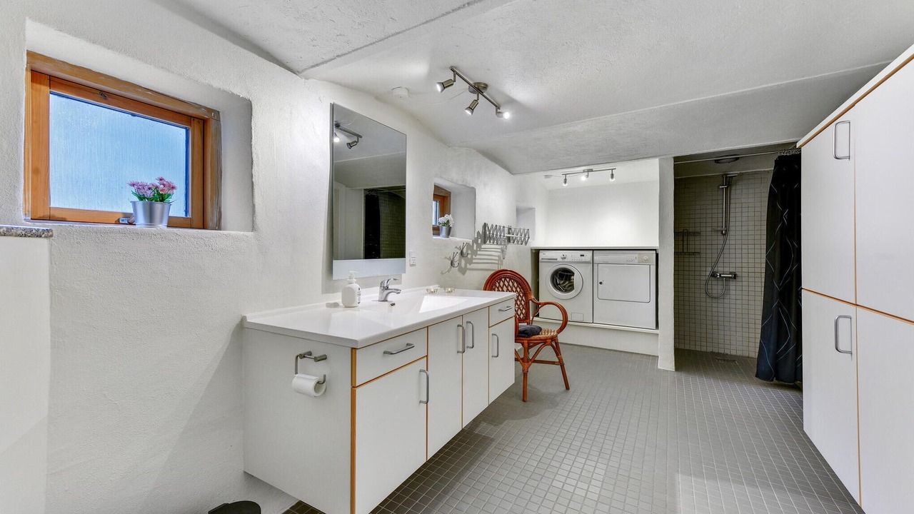 Photo of Bathroom in Spjald