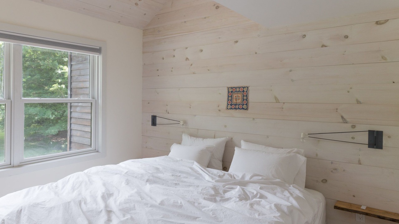 Photo of Bedroom in Saugerties