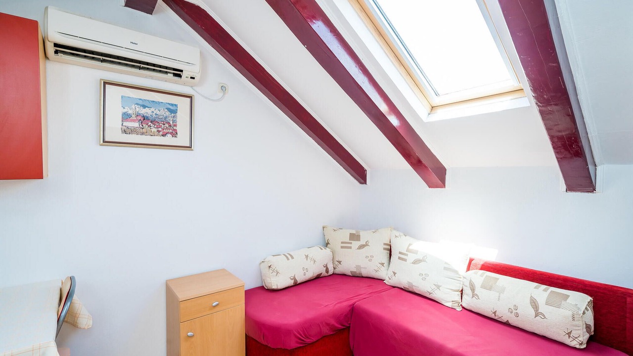 Photo of Bedroom in Slano