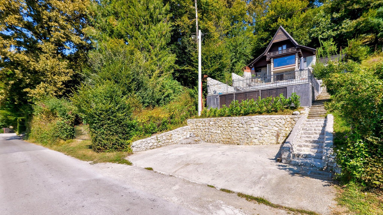 Photo of Others in Karlovac