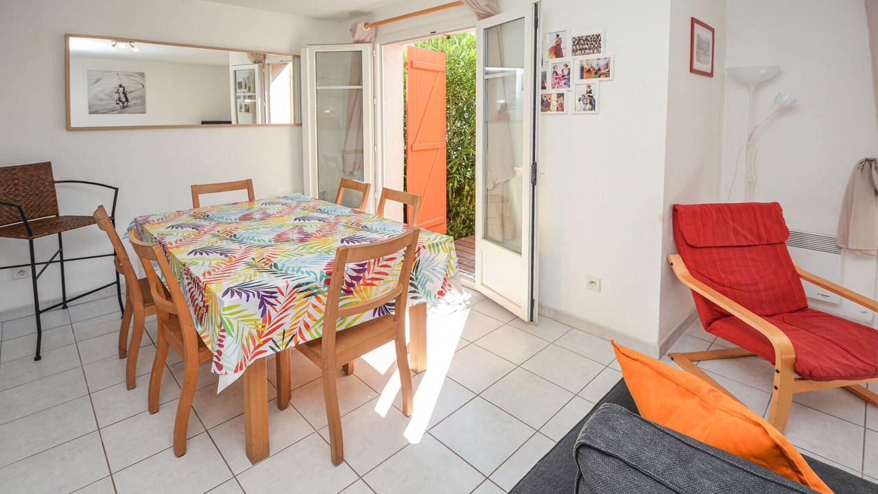 Photo of Bedroom in Aigues-Mortes